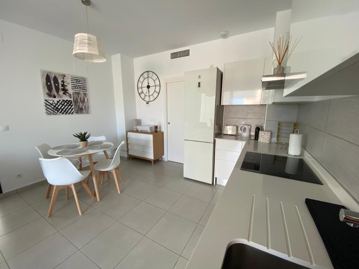 Calpe Beach II - Sea & Pool View Apartment エクステリア 写真