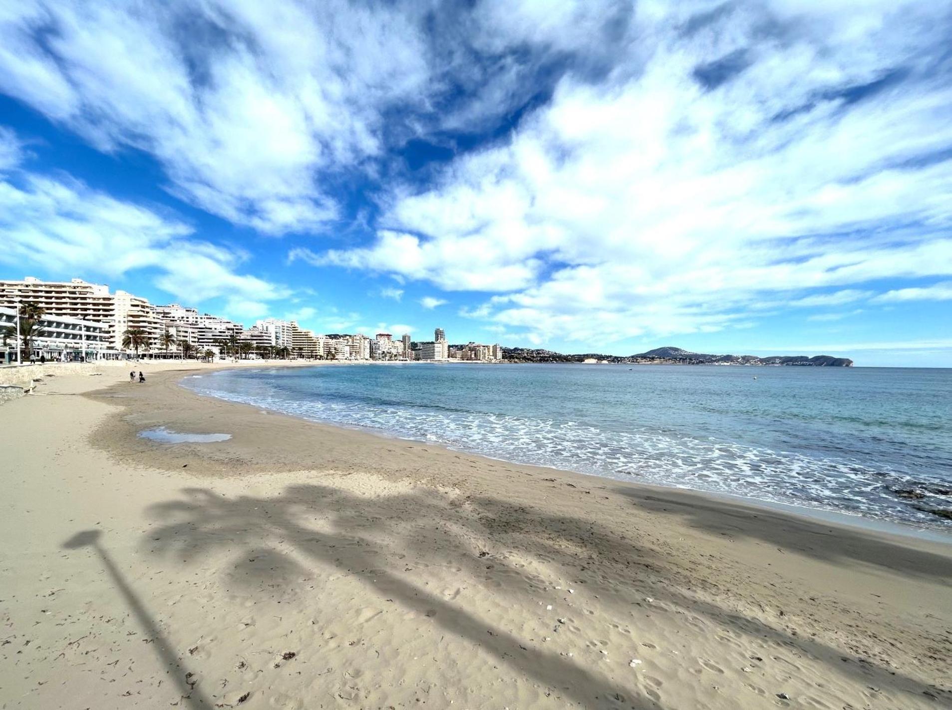 Calpe Beach II - Sea & Pool View Apartment エクステリア 写真